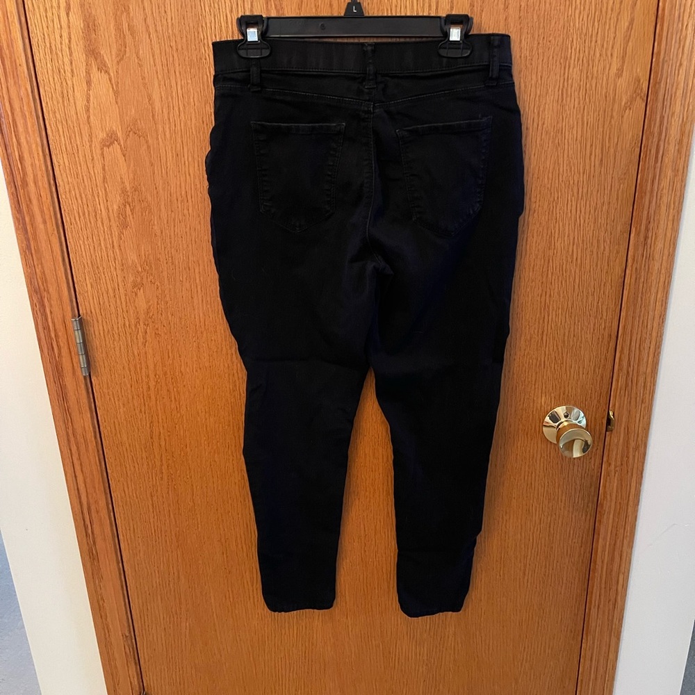 Black Stretchy Jeggings - Picture 4 of 4